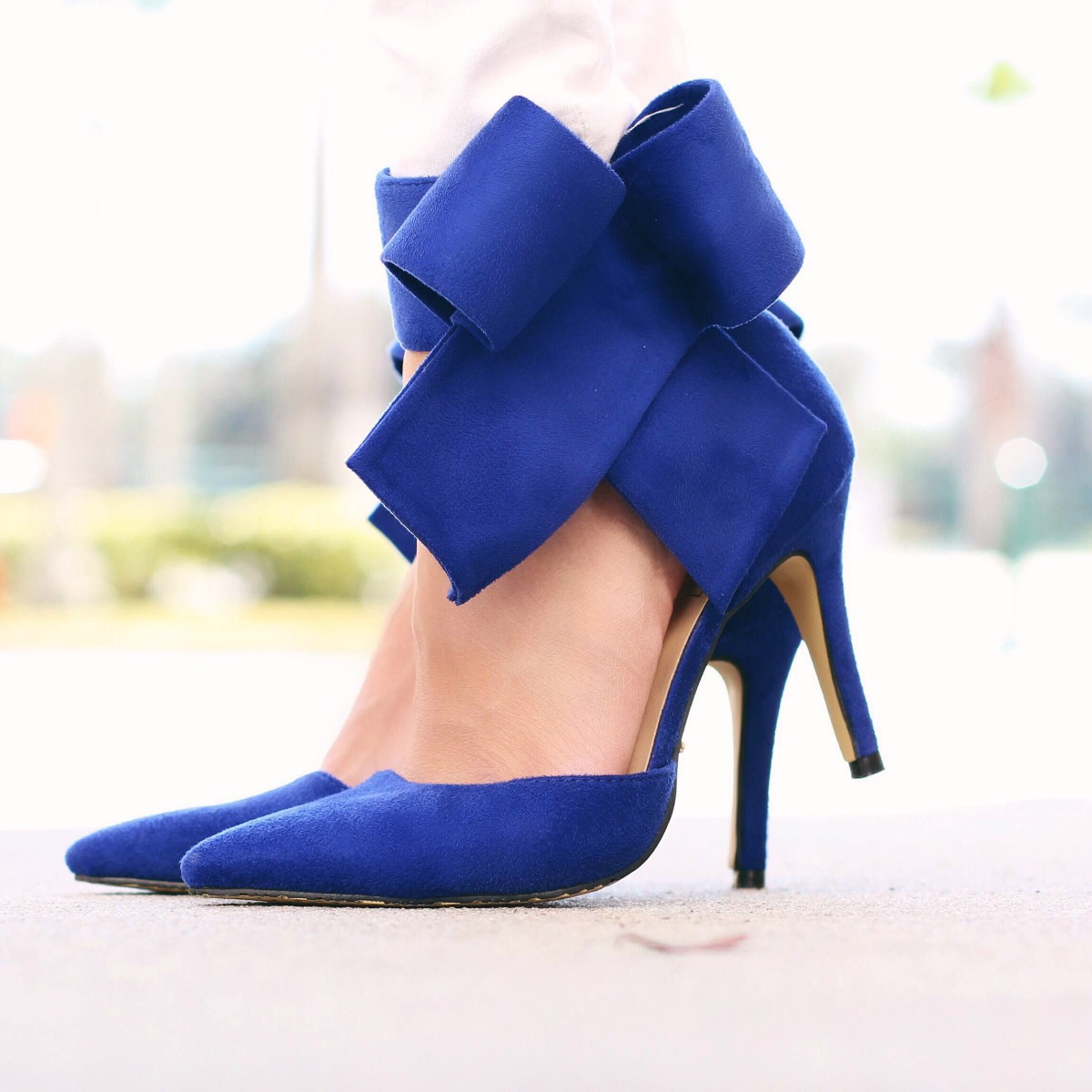 Blue bow high heels